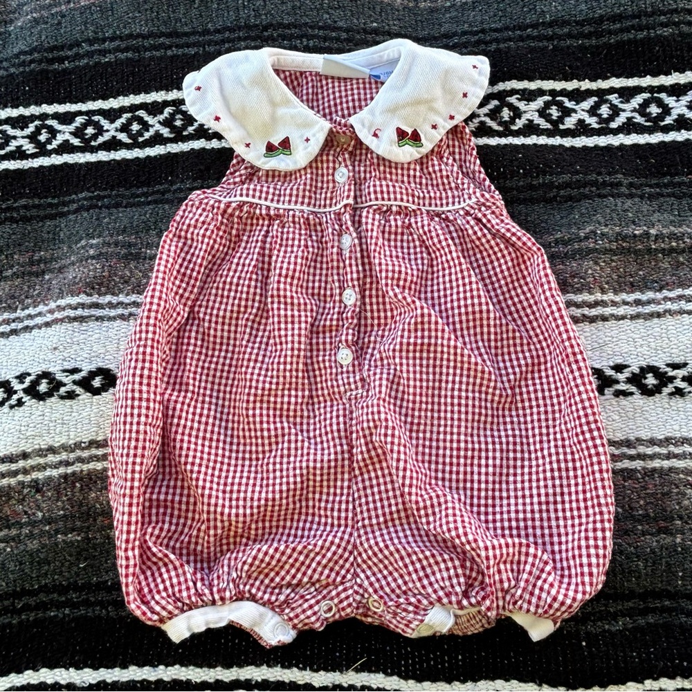 VTG FIRST MOMENTS RED WHITE CHECKERED WATERMELON ROMPER OUTFIT SIZE 3/6 MONTHS